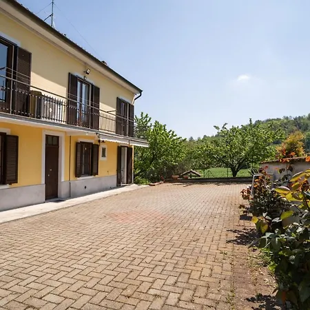 Ciraldo In Monferrato With Garden